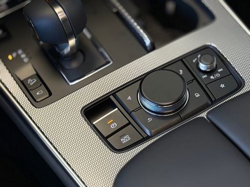 New 2025 MAZDA CX-90 Plug-In Hybrid w/ Premium Plus AWD/4WD image 37