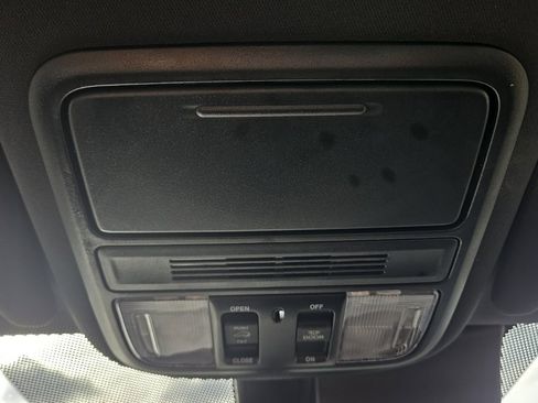 Used 2023 Honda Passport EX-L image 23