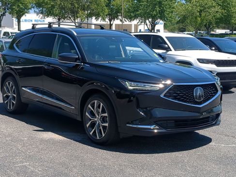 Used 2024 Acura MDX SH-AWD w/ Technology Package image 2
