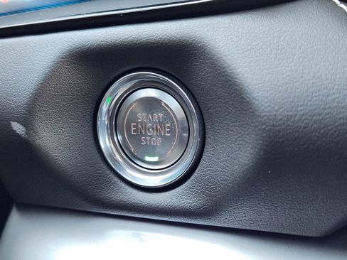 New 2026 Chevrolet Corvette Stingray image 19