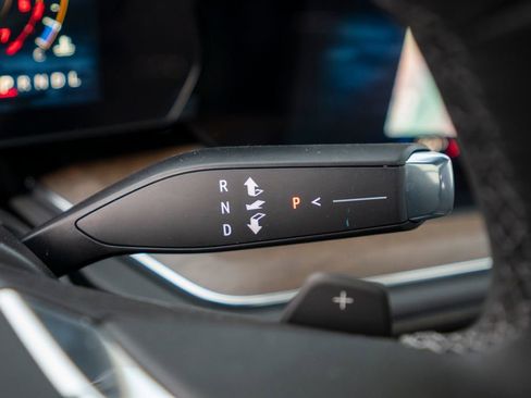 New 2026 Chevrolet Suburban High Country image 37