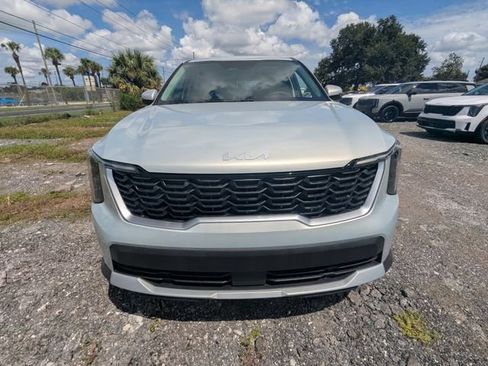 New 2026 Kia Sorento LX FWD image 9