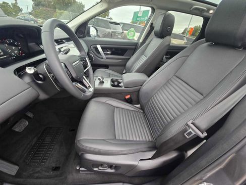 Used 2024 Land Rover Discovery Sport S image 24