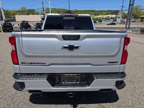 Used 2022 Chevrolet Silverado 1500 RST w/ Redline Edition AWD/4WD image 4