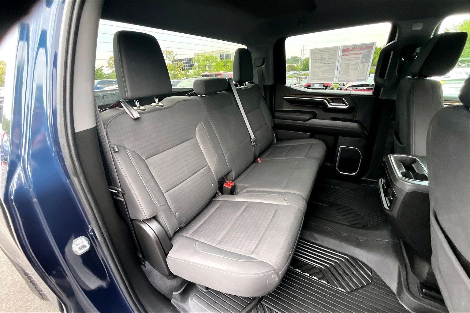 Used 2022 Chevrolet Silverado 1500 RST AWD/4WD image 24