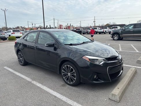 Used 2014 Toyota Corolla S image 1