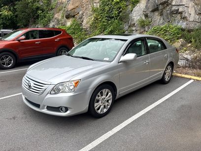 Used 2010 Toyota Avalon XL