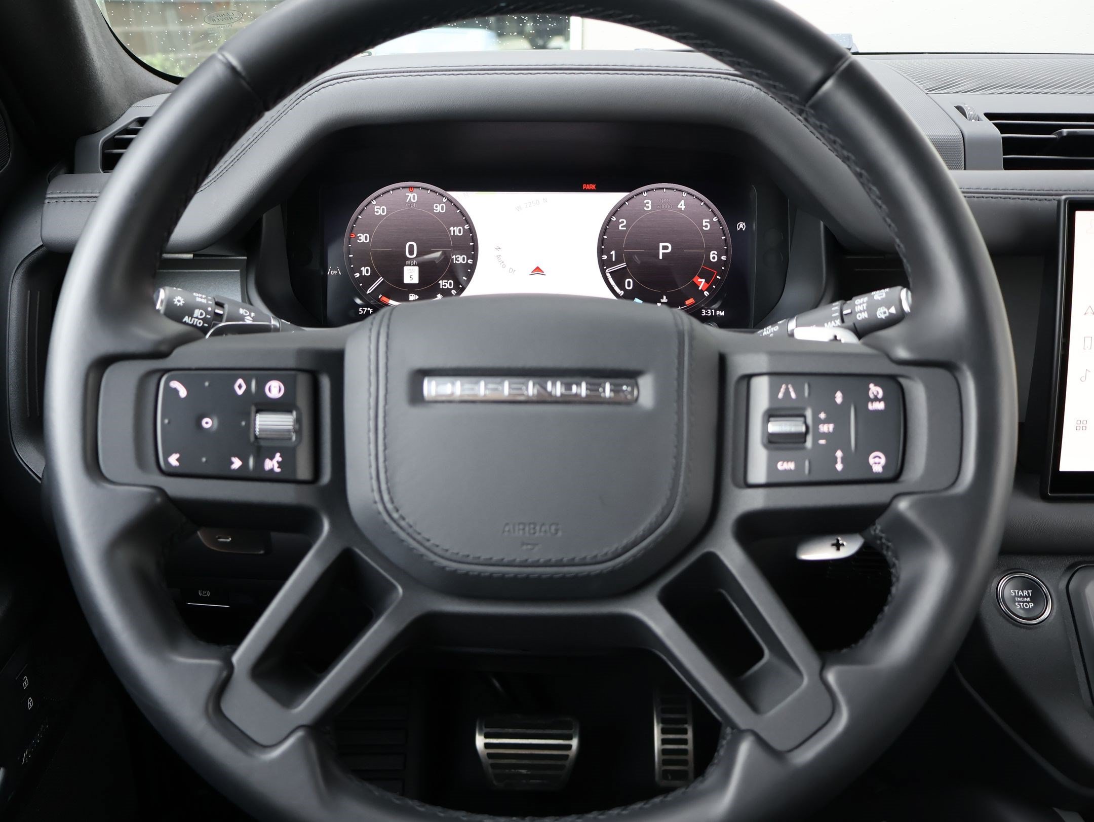 Used 2025 Land Rover Defender 110 V8 AWD/4WD image 16