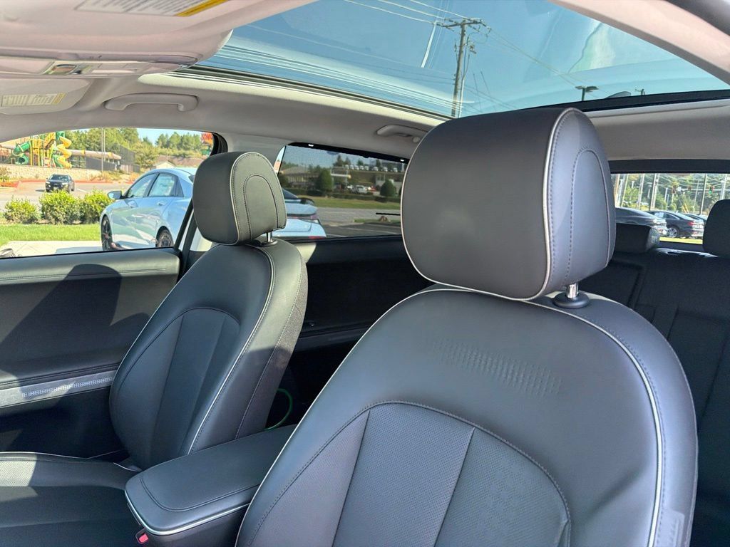 Certified 2024 Hyundai Ioniq 5 Limited RWD image 28