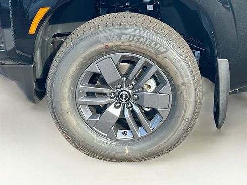 New 2026 Nissan Frontier SV w/ Tow Package image 5