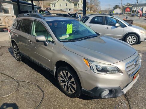 Used 2016 Subaru Outback 2.5i Limited image 8