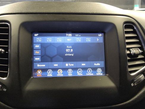 Used 2018 Jeep Compass Sport w/ Tech Group AWD/4WD image 25