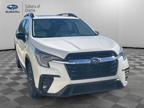 New 2025 Subaru Ascent Limited image 1