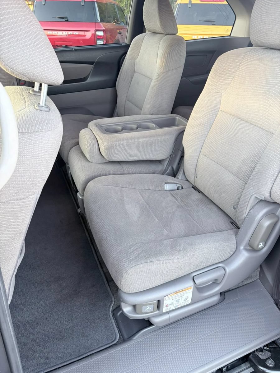 Used 2013 Honda Odyssey EX image 20