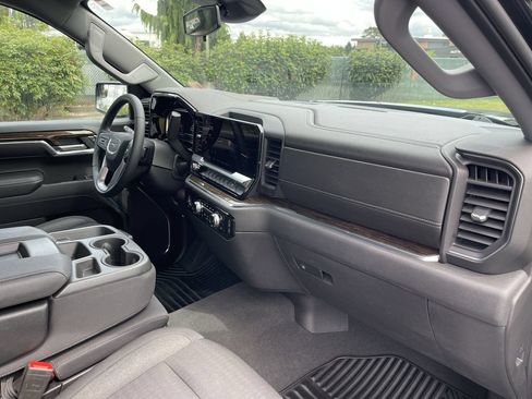 Used 2023 GMC Sierra 1500 Elevation AWD/4WD image 28