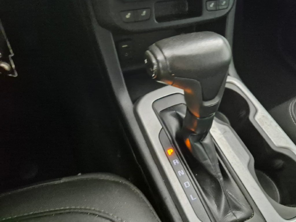 Used 2018 Chevrolet Colorado ZR2 AWD/4WD image 17
