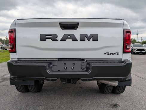 Used 2026 RAM 3500 Tradesman AWD/4WD image 9