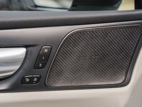 Certified 2025 Volvo S60 B5 Plus image 37