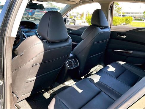 Used 2016 Acura TLX FWD image 28