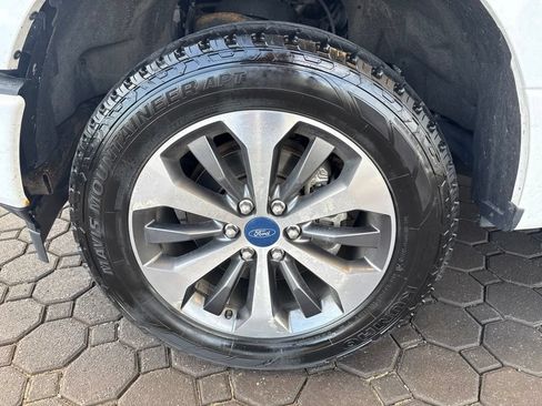 Used 2020 Ford F150 XL w/ Equipment Group 101A Mid AWD/4WD image 10