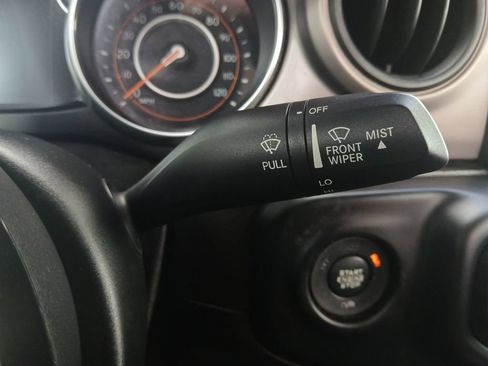 Used 2019 Jeep Wrangler Sport AWD/4WD image 7