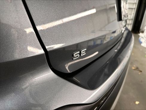 Used 2022 Volkswagen Taos SE FWD image 26