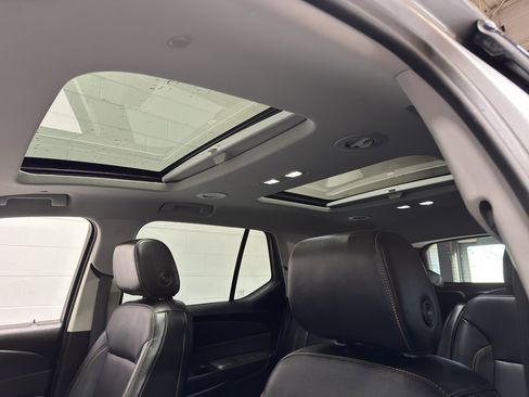 Used 2019 Chevrolet Traverse Premier image 40