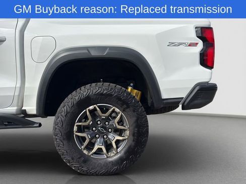 Used 2024 Chevrolet Colorado ZR2 w/ Safety Package AWD/4WD image 22