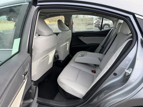 New 2026 Toyota Camry XLE w/ Premium Plus Package AWD/4WD image 10