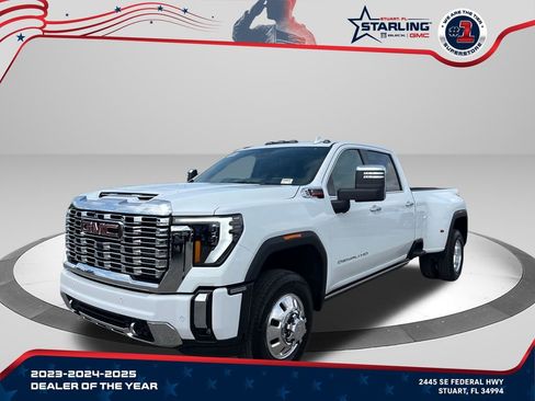 New 2026 GMC Sierra 3500 Denali w/ Denali Reserve Package AWD/4WD image 1