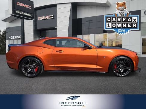 Used 2022 Chevrolet Camaro SS image 10