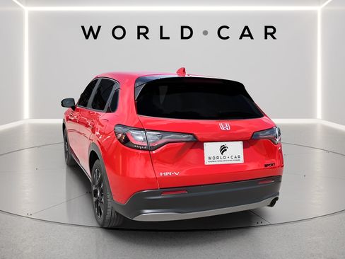 Used 2023 Honda HR-V Sport image 5