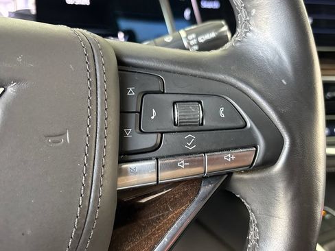 Used 2022 Cadillac Escalade Sport Platinum w/ LPO, ONYX Package AWD/4WD image 44