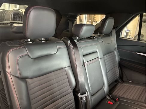 New 2026 Ford Explorer ST-Line w/ ST-Line Street Pack AWD/4WD image 27