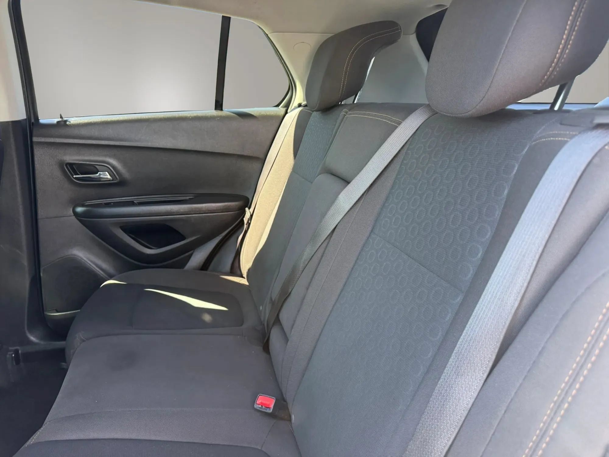 Used 2022 Chevrolet Trax LS w/ Tint and Cruise Package AWD/4WD image 19