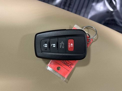 New 2025 Toyota RAV4 XLE Premium image 32