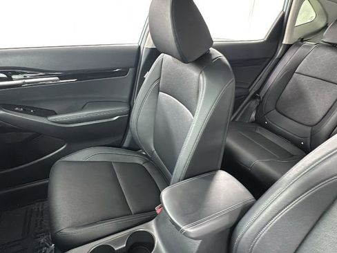 Used 2025 Kia Seltos SX image 13