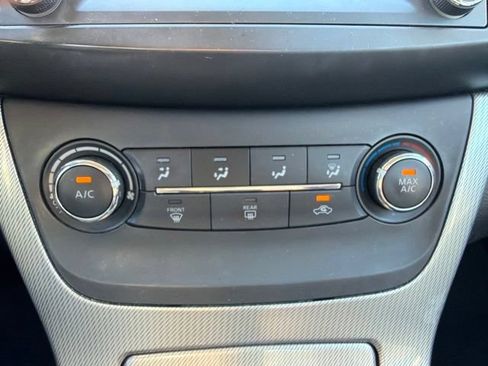 Used 2015 Nissan Sentra SR w/ Navigation Package FWD image 31
