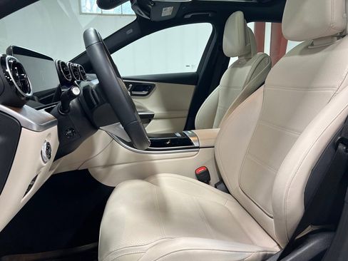 Used 2023 Mercedes-Benz C 300 4MATIC Sedan image 20