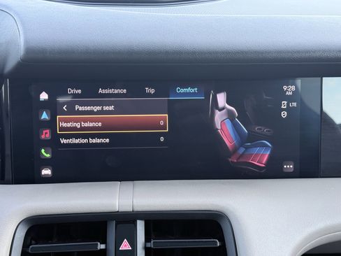 Used 2022 Porsche Taycan image 77