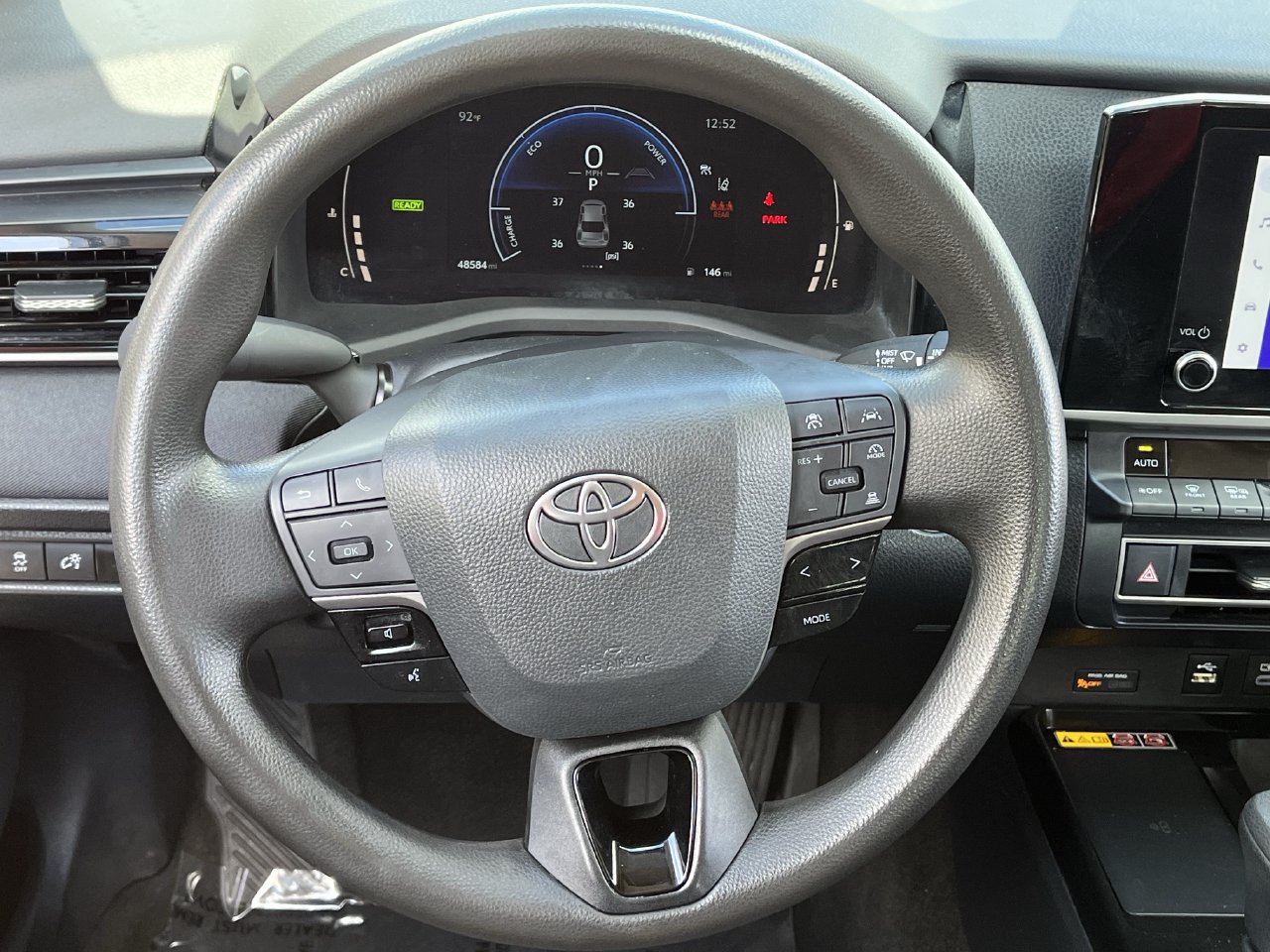Used 2025 Toyota Camry LE FWD image 11