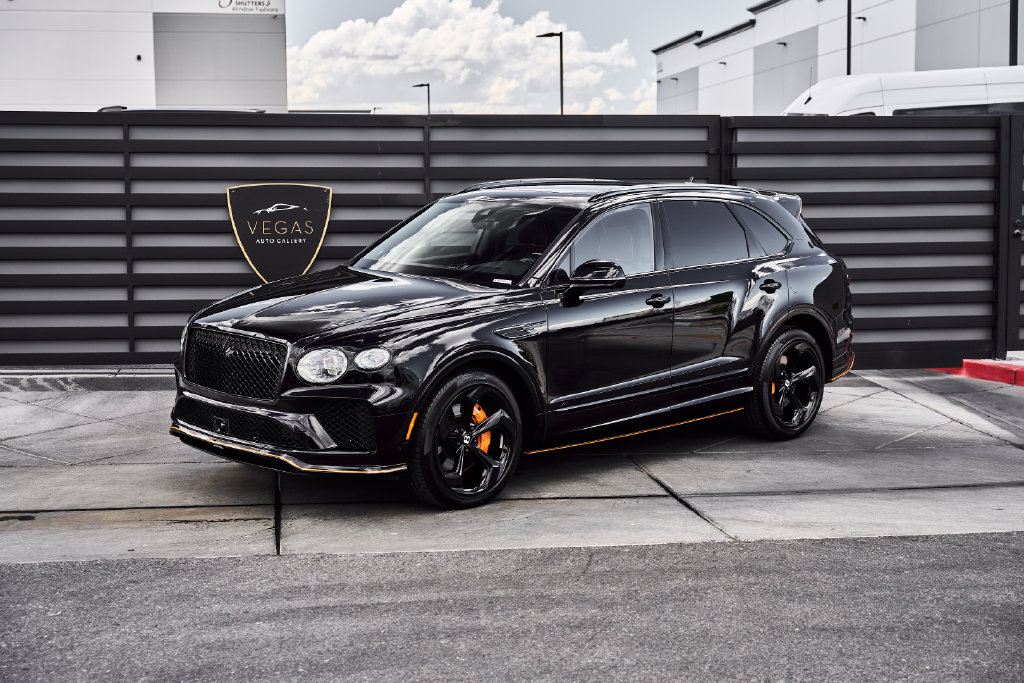 Used 2025 Bentley Bentayga AWD/4WD image 5