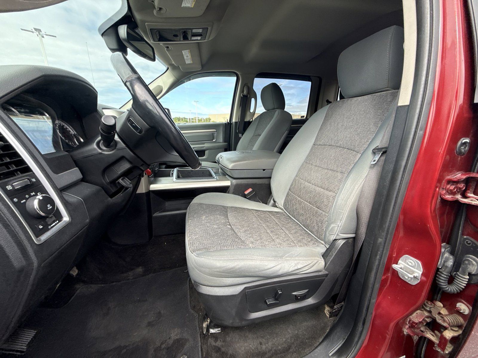 Used 2015 RAM 1500 Big Horn AWD/4WD image 13