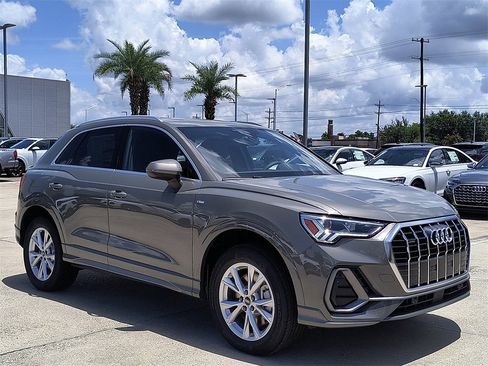 New 2025 Audi Q3 2.0T Premium image 6
