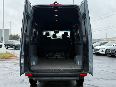 Used 2024 Mercedes-Benz Sprinter 2500 image 8