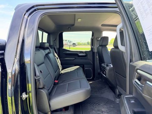 Used 2024 Chevrolet Silverado 1500 LTZ AWD/4WD image 9