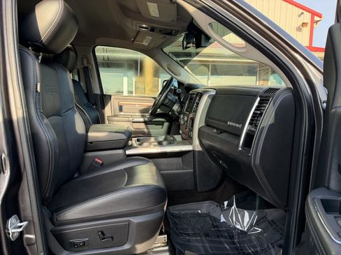 Used 2016 RAM 3500 Laramie image 23