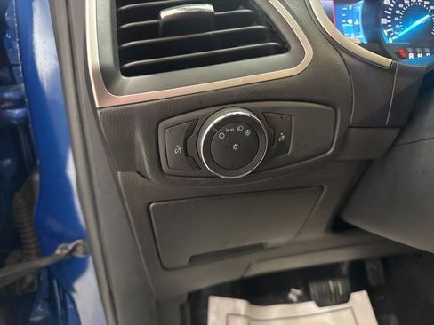 Used 2018 Ford Edge SEL w/ Equipment Group 201A image 20