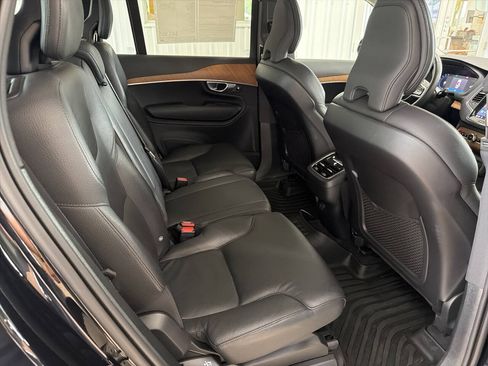 Used 2024 Volvo XC90 B6 Core w/ Protection Package Premier AWD/4WD image 24