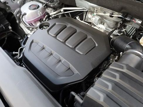 New 2026 Volkswagen Atlas Cross Sport SE image 28